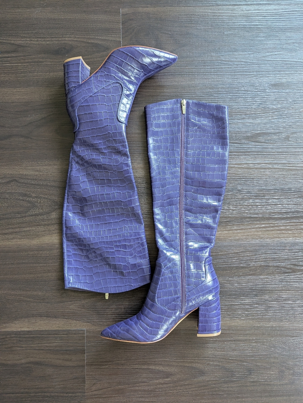 Marc Fisher Purple Crocodile Embossed Leather Boots Size 8 Knee High Block Heel